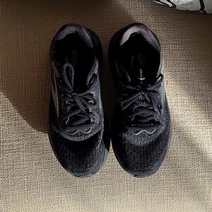 Brooks Ghost Max Running Shoes